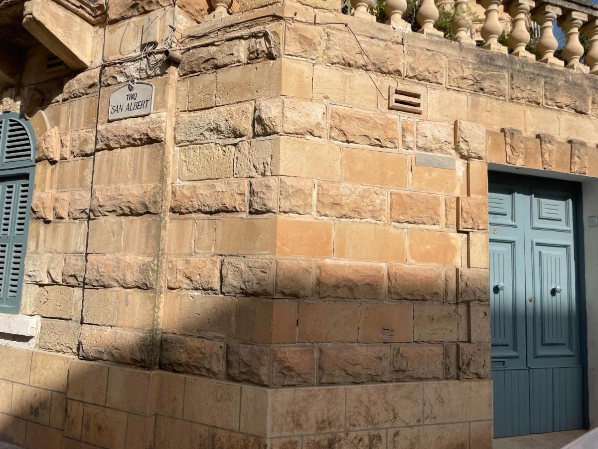 Parisio One Bedroom Maisonette In Sliema Exterior photo